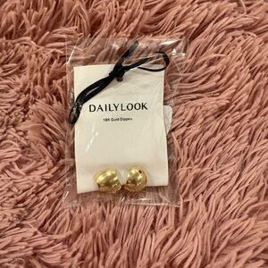 Dailylook Gold Dipped Women's Earrings